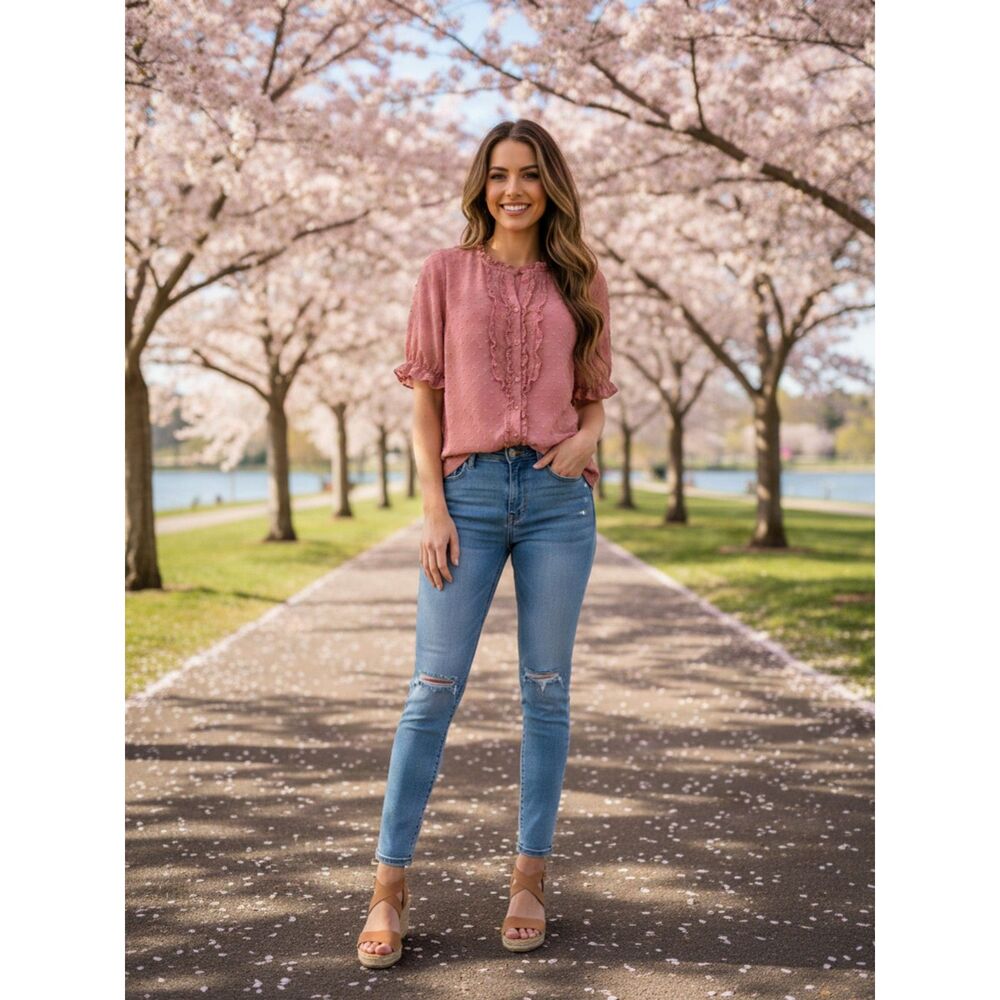Gibsonlook Dusty Rose Dobby Pattern Ruffle Front Top - Size S